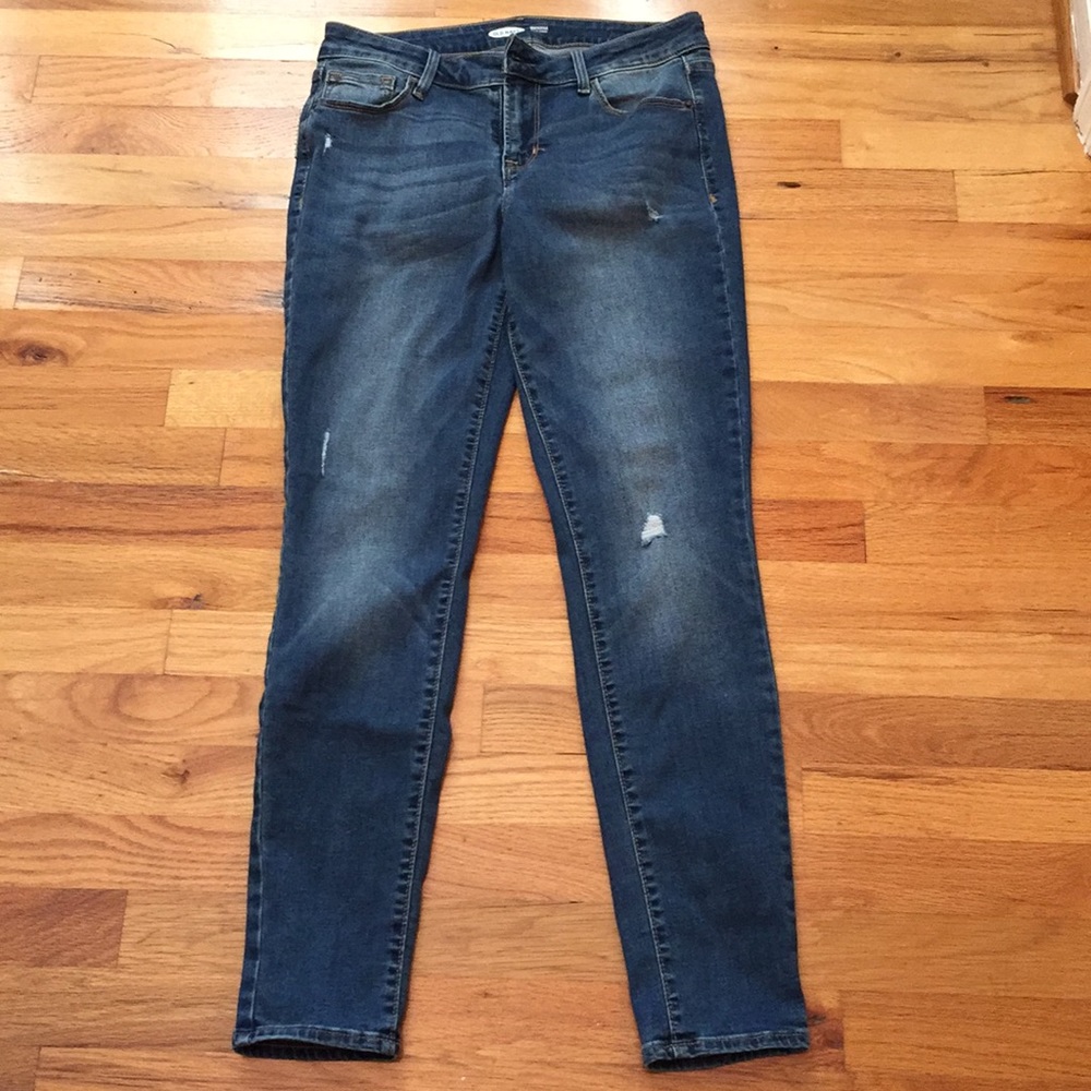 Old Navy Rockstar Super Skinny Jeans